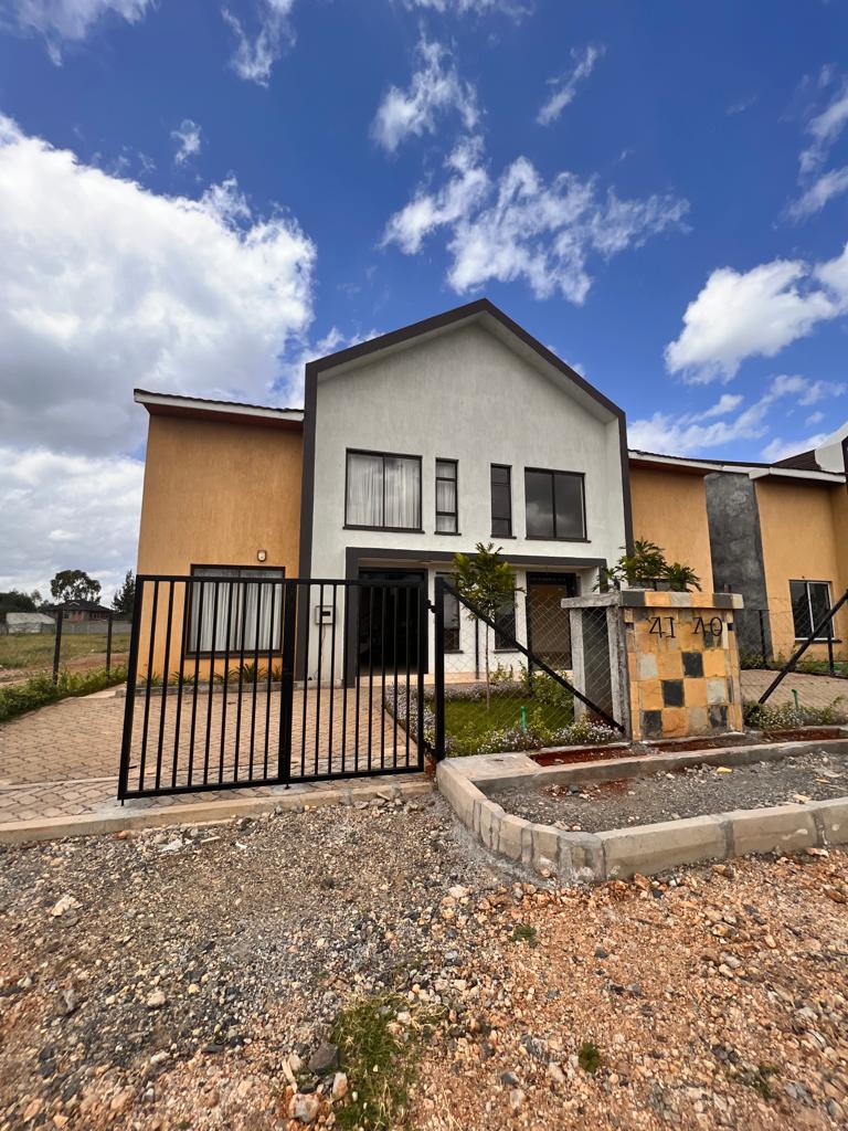 4 bedroom Townhouses for Sale plus Dsq in Syokimau, Nairobi. Musilli Homes