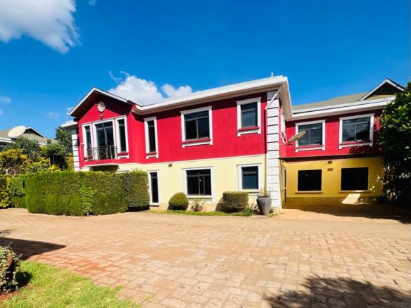 Charming 5 bedroom townhouse to let in Lavington. Musilli Homes