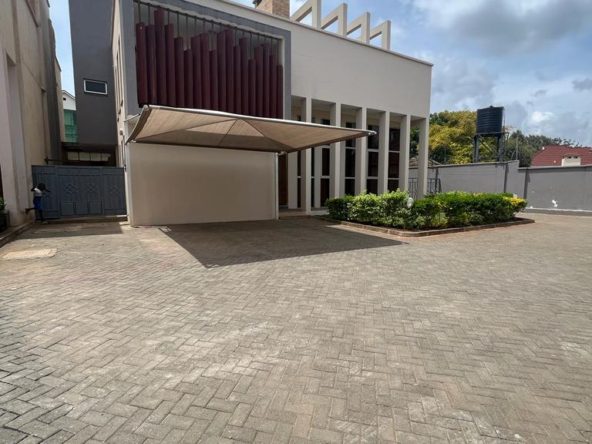 Contemporary 6 bedroom villa to let in Lavington Nairobi Musilli Homes