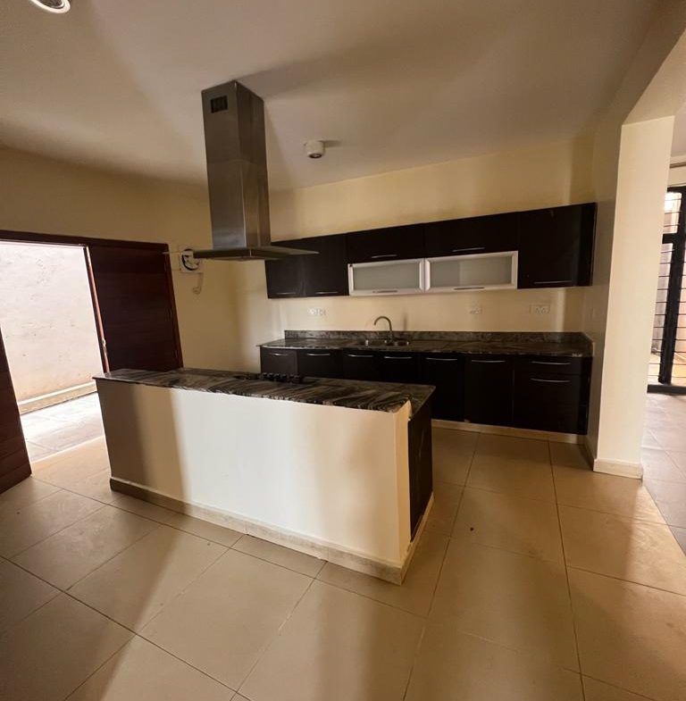 Contemporary 6 bedroom villa to let in Lavington Nairobi Musilli Homes