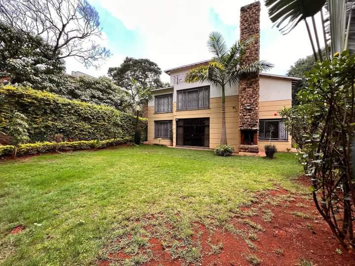 4 bedroom townhouse+ 2 Dsq to let in Lavington. Price 350,000 negotiable. Musilli Homes