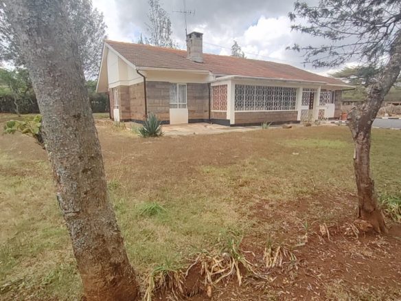 Well maintained 4 bedroom Colonial house available to let in Karen. Musilli Homes