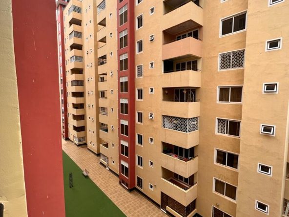 Kings Sherwood comprise of 3 Bed all en-suite plus DSQ apartments off Riara Road next to Makini School in Kilimani. Musilli Homes