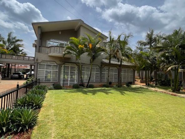 7 bedroom villa for sale in Nyari. 180 Million. Musilli Homes.