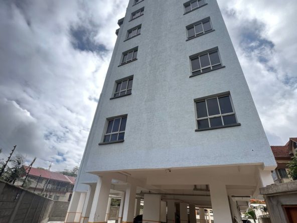 3 bedroom apartment 2 bedroom apartment to let in Kilimani, Nairobi. Balcony at the sitting area. Back up generator. Rent per month 2bedroom 90,000. Musilli Homes