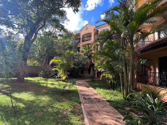 2 bedroom apartment to let in Kilimani, Nairobi. swimming pool, ample car parking. Rent per month 75,000. Musilli Homes