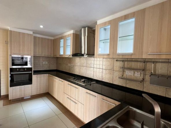 2 bedroom apartment to let in Kileleshwa ample car parking master bedroom en suite. Musilli Homes