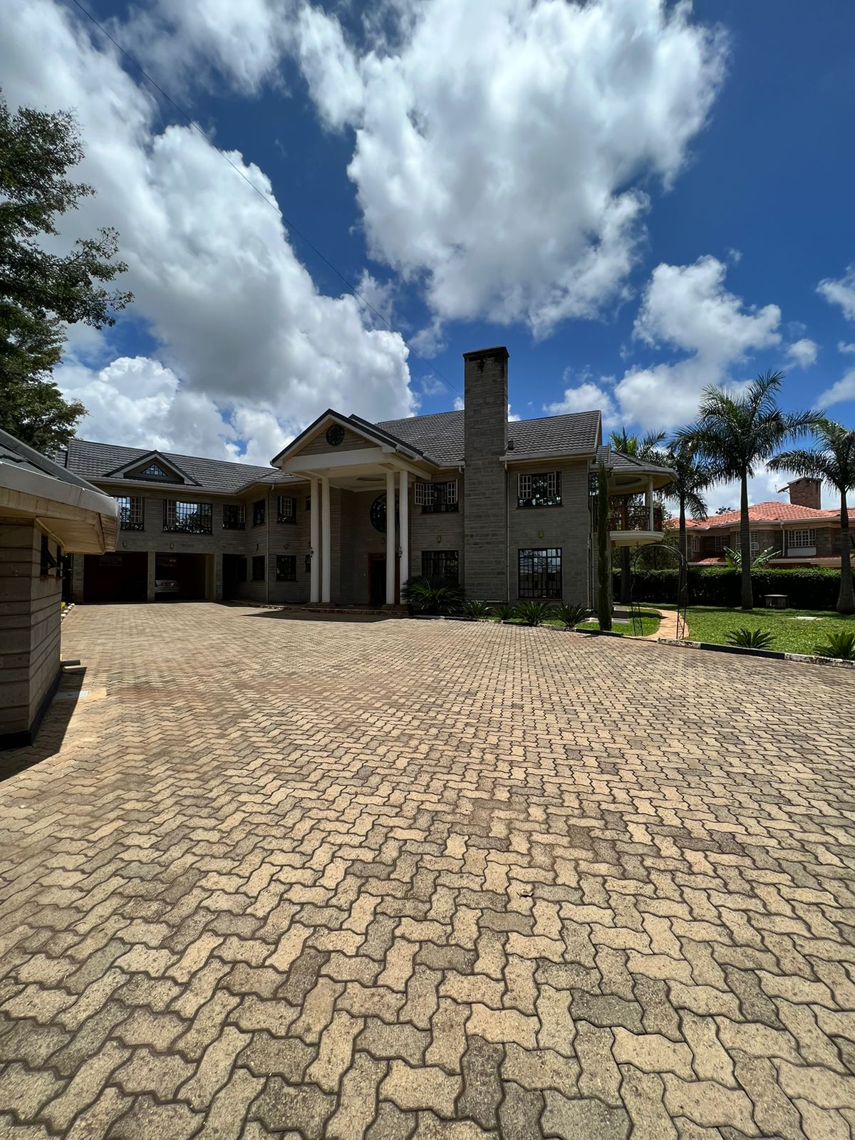 Runda 6 bedroom house all bedroom en-suite on 0.5 Acres. Master with a balcony and study/ Sale at 150Million. Musili Homes