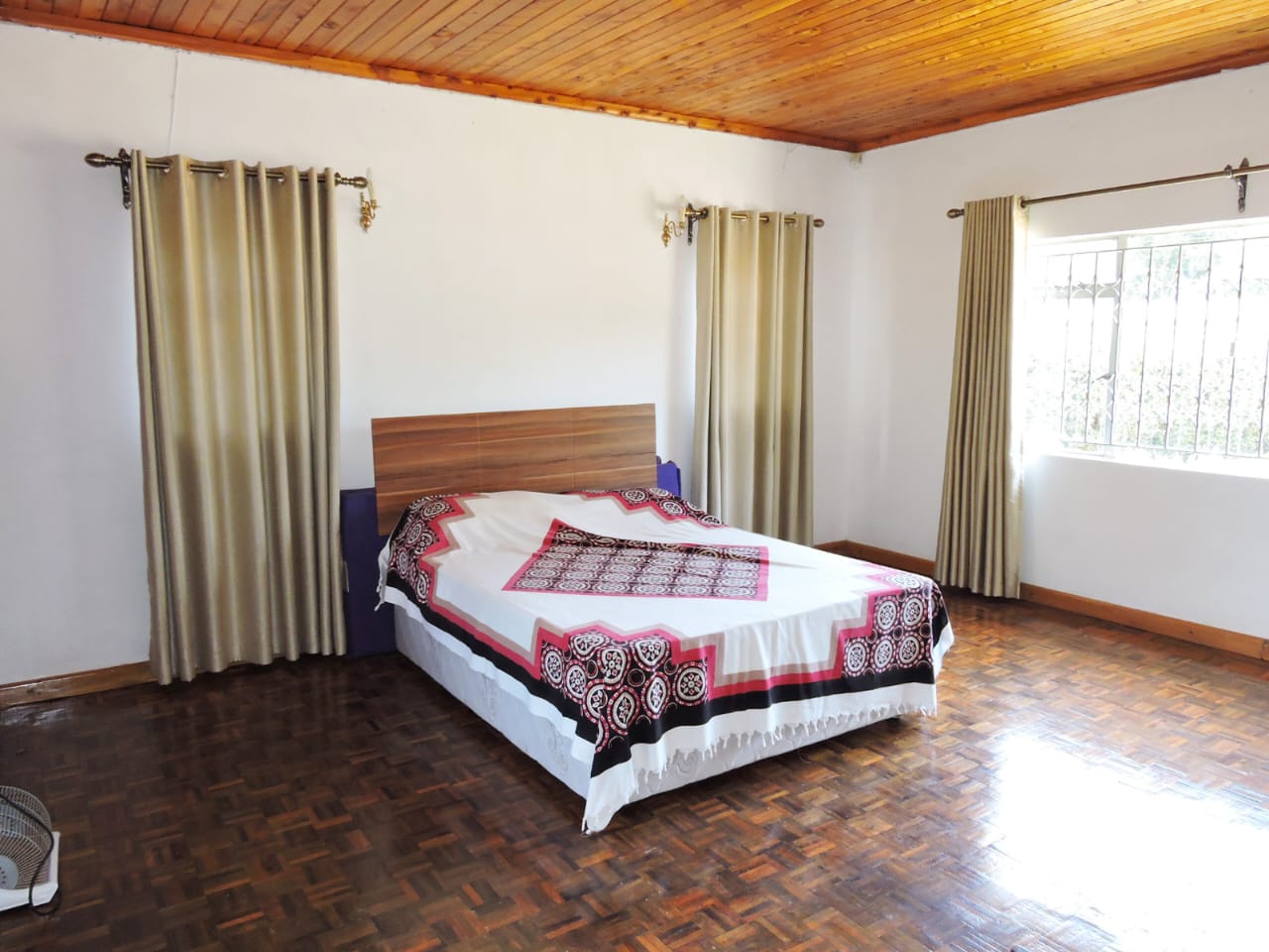 4 Bedroom stand alone house for sale in Loresho ridge on 0.568 Acres. Price - Ksh. 85M. Musilli Homes