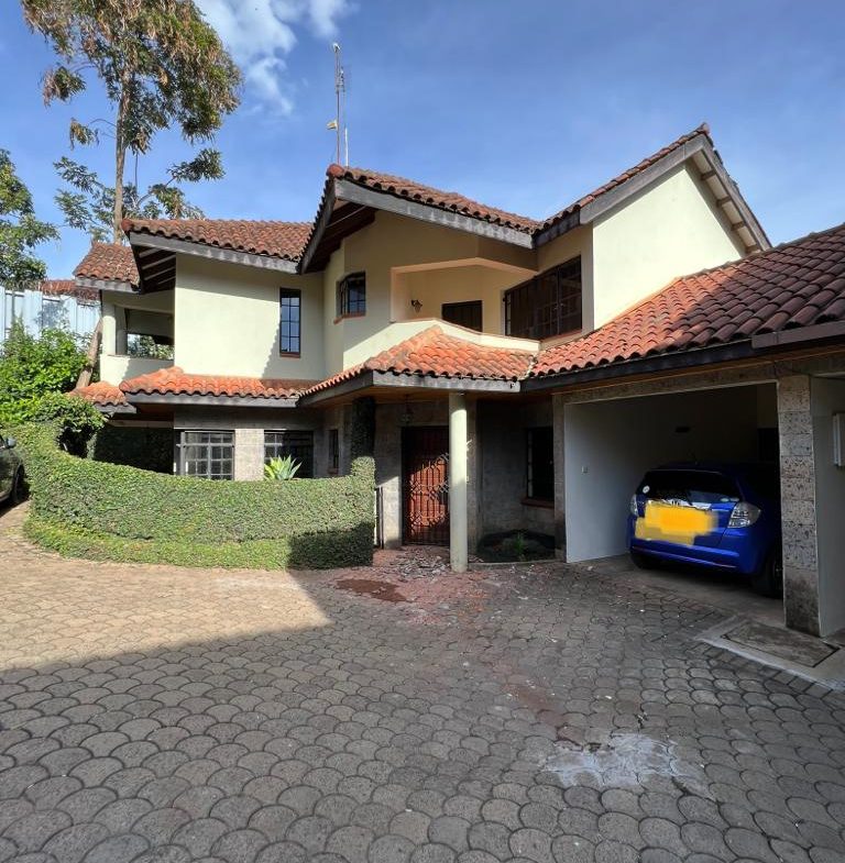 4 bedroom plus dsq townhouse to let located in the leafy suburb of spring valley. In a gated community. Rent per month 190,000. Musilli Homes