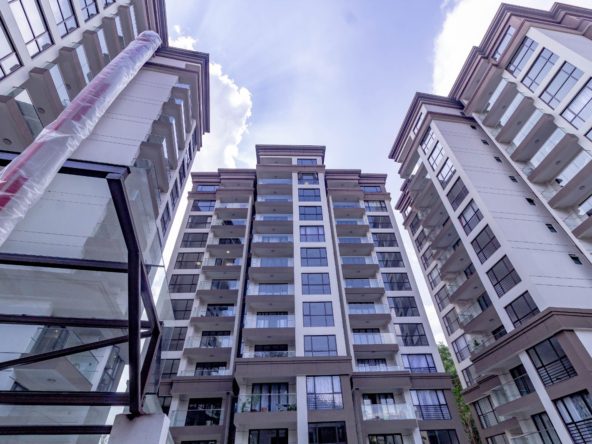 Illustrious fully furnished 2 bedroom apartment in the palpitating heart of Riverside with all en-suite rooms. Per month: 340k. Per day: 20k Musilli Homes