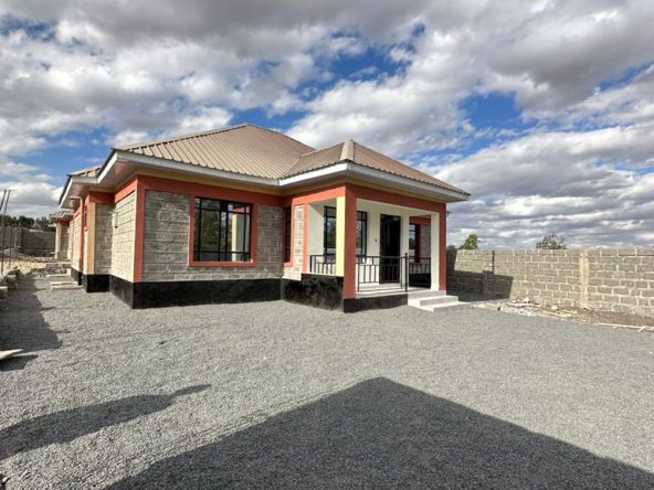 Impala Court (Phase 4) 3 Bedroom Bungalow with a Dsq for Sale in Kitengela. Plot Size 50x100ft (Freehold Title) Price Guide Ksh 6,200,000 Musilli Homes