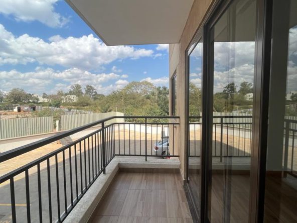 1 bedroom plus dsq 2 bedroom plus dsq for rent along Thika Road. Master ensuite. Has Backup generator, Swimming pool, Gym, Club house. Allows subletting. 64,000 Musilli Homes