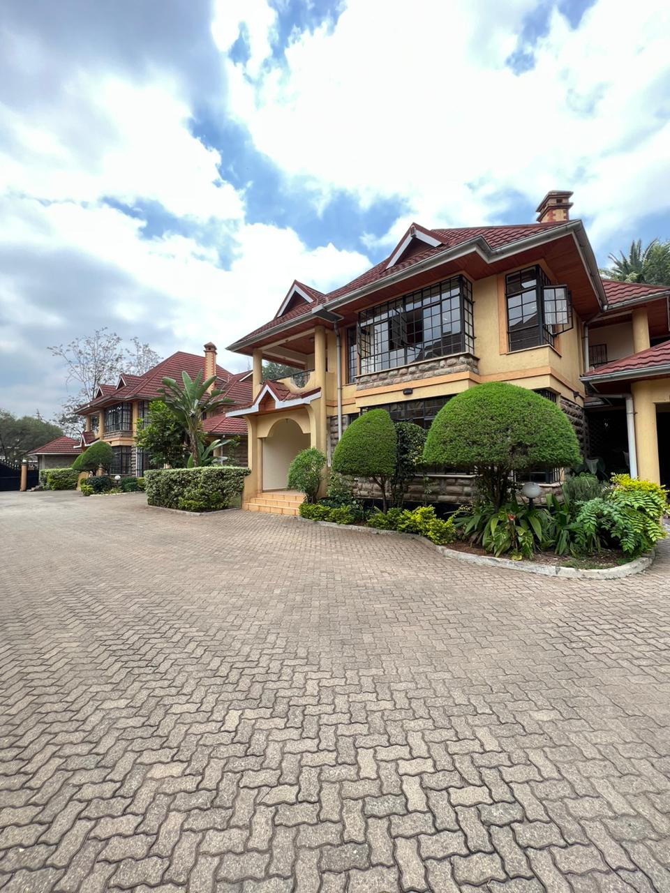 Pam Golding. Hass Consult. GTC. Eighty Eighty Nairobi. Musilli Spacious Modern 4 bedroom plus dsq townhouse to let in lavington, Nairobi. Gated community. Few units in the compound. Rent per month 250K Musilli Homes Homes