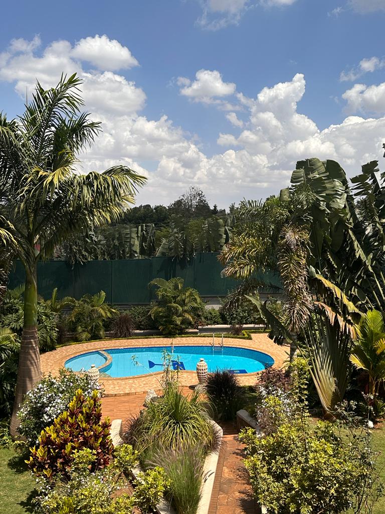 Magnificent 4 bedroom house available to let in Runda. Rent: $3500 USD. Own Swimming pool. Own back up generator. Musilli Homes