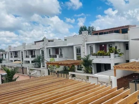 Executive 4 Bedroom Townhouses All-Ensuite plus a DSQ for sale RUIRU Kamakis. Within a gated community. Price: 19M Musilli Homes