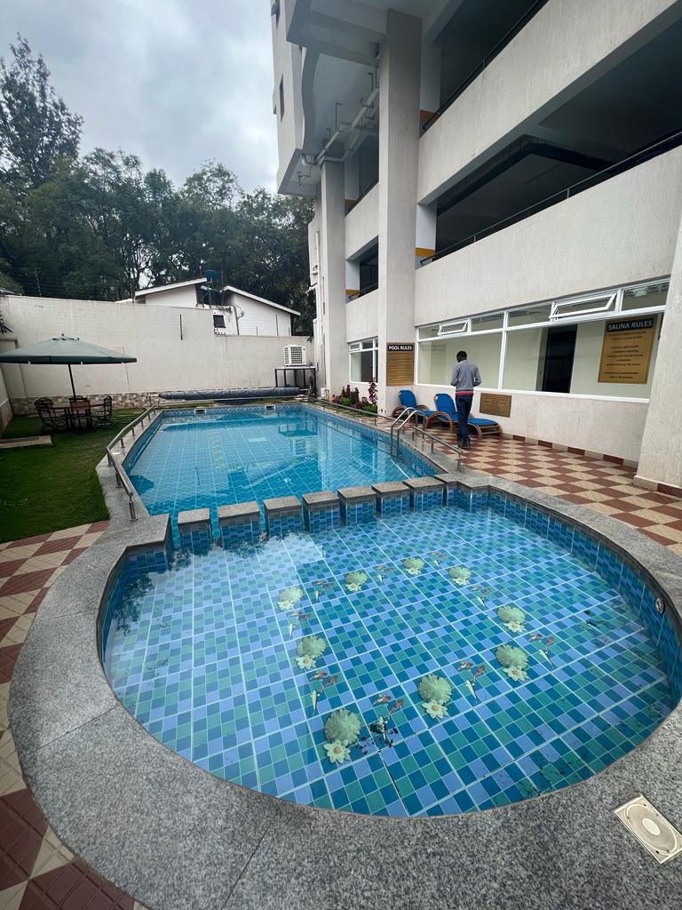 Modern 4 BR duplex apartment for sale in Kilimani, Nairobi. Heated swimming pool, Gym, Children's play ground, Hall + entertainment area. 31M