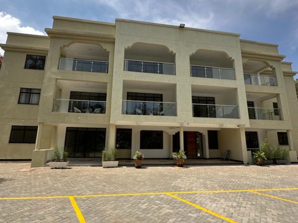 3 bedroom suite 2 bedroom Suites to Let near UN 5 mins away. 24HR CCTV surveillance. Compound with only 6 units. Price from $1500 for the 2Br Musilli Homes Gigiri