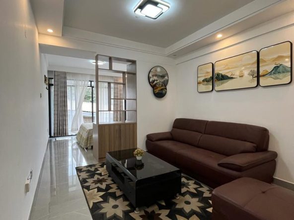 Newly built studio for rent in Lavington, valley arcade. High speed lifts. Back up generator. 6th floor with scenic views. Rent per month - 55,000 Musilli Homes Pam Golding