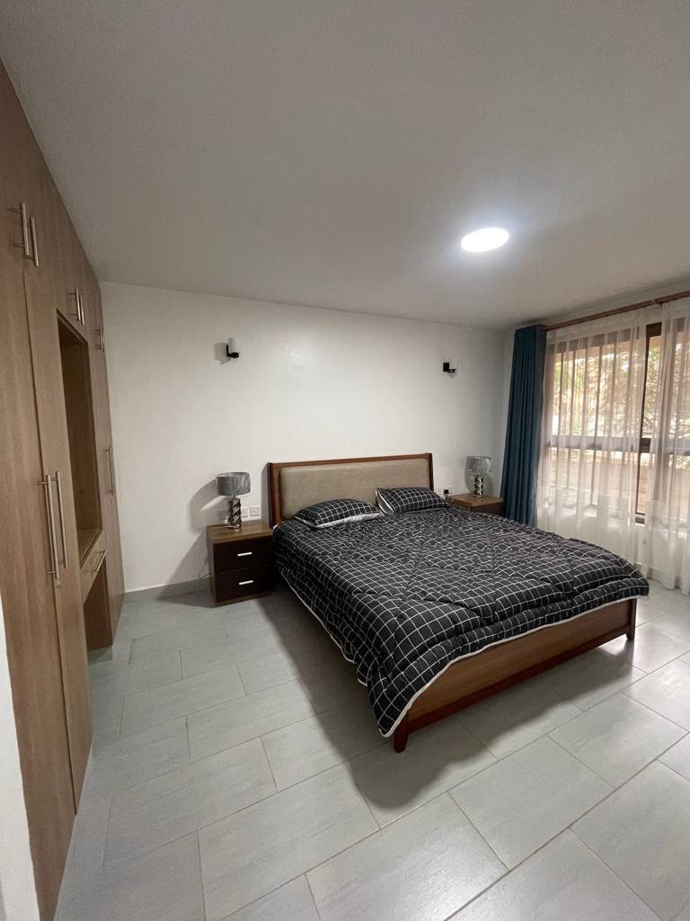 3 Bedroom Apartment 2 Bedroom Apartment in Lavington, Nairobi. 2 bedroom 17M 1335sqft. Has Full back up generator, Solar heater, Gym. Musilli Homes