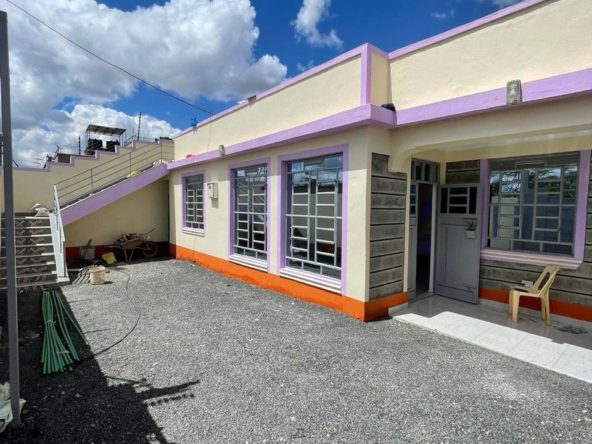 3 bedroom bungalow for sale at 7.5M in Ruiru, Matangi. Plot size 40*60. Parking for 3 cars. All bedrooms en-suite Musilli Homes