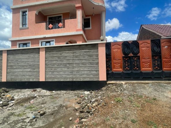 4 bedroom Maisonette for sale Ruiru at 12.5M. All bedrooms are en-suite. Spacious living room Dining area Semi-open kitchen Musilli Homes Pam Golding