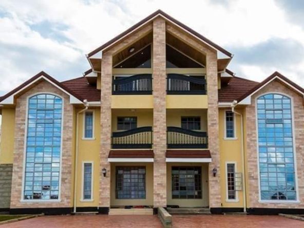 5br all ensuite townhouse plus dsq in kitengela. Royal finnese estate. Has Communal pool with clubhouse and gym. Musilli Homes Pam Golding