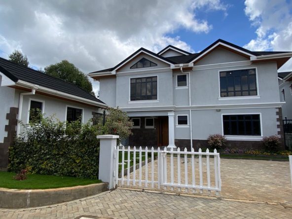 Modern 4 bedroom mansionette plus dsq to LET in a gated community of 4 houses along Kiambu Road. Rent Kshs 250k Musilli Homes