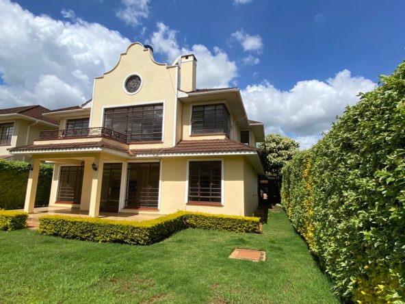 Exquisite 4 bedroom plus dsq to LET in a gated community along Kiambu Road. Has Clubhouse, Gym, pool. Rent Kshs 200k Musilli Homes