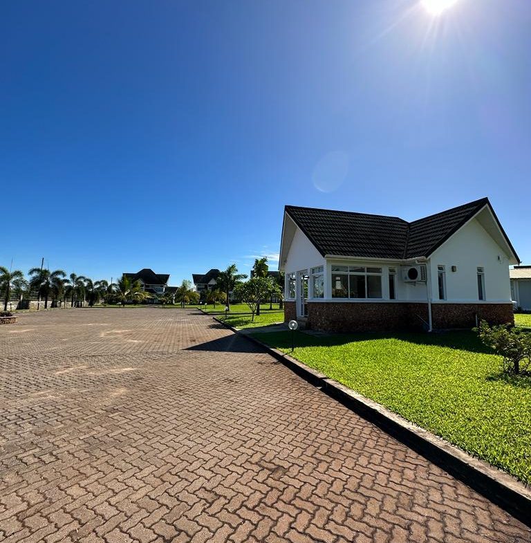 3 bedroom holiday villas for sale in Diani near Neptune beach resort. Gated community with 22 units. Full back up generator. 30Million Musilli Homes