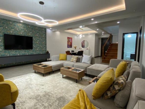 5 bedroom duplex with sq in Parklands. Size: 342sqm. Kids play area. Price: $250,000 USD Musilli Homes