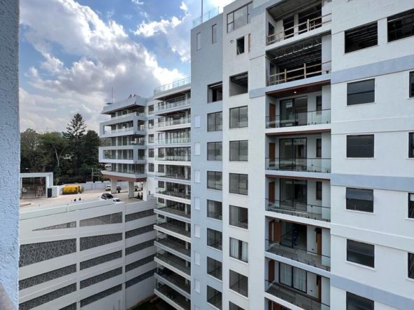 Exquisite 4 bedrooms apartments with sq 3 bedrooms apartments with sq for sale in the leafy suburbs of Westlands. 250,000Kshs. musili homes