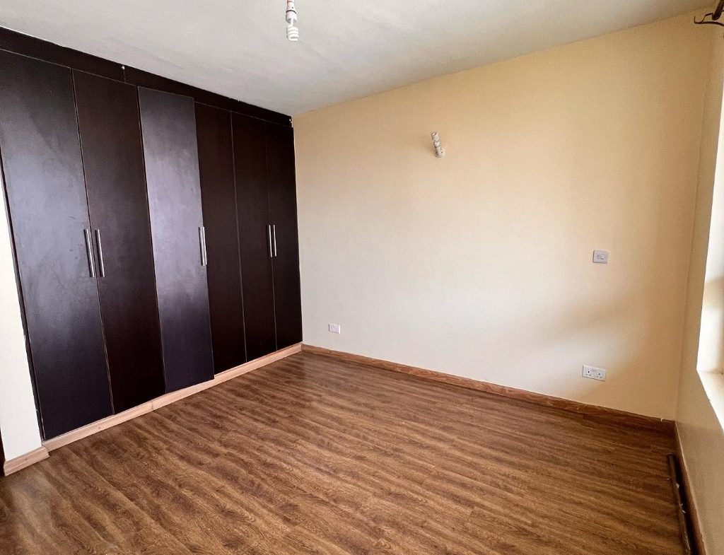 4 bedroom apartment for sale in Kilimani near Yaya center. Few units inthe compound. Lifts. Ksh 18.5m negotiable Musilli Homes