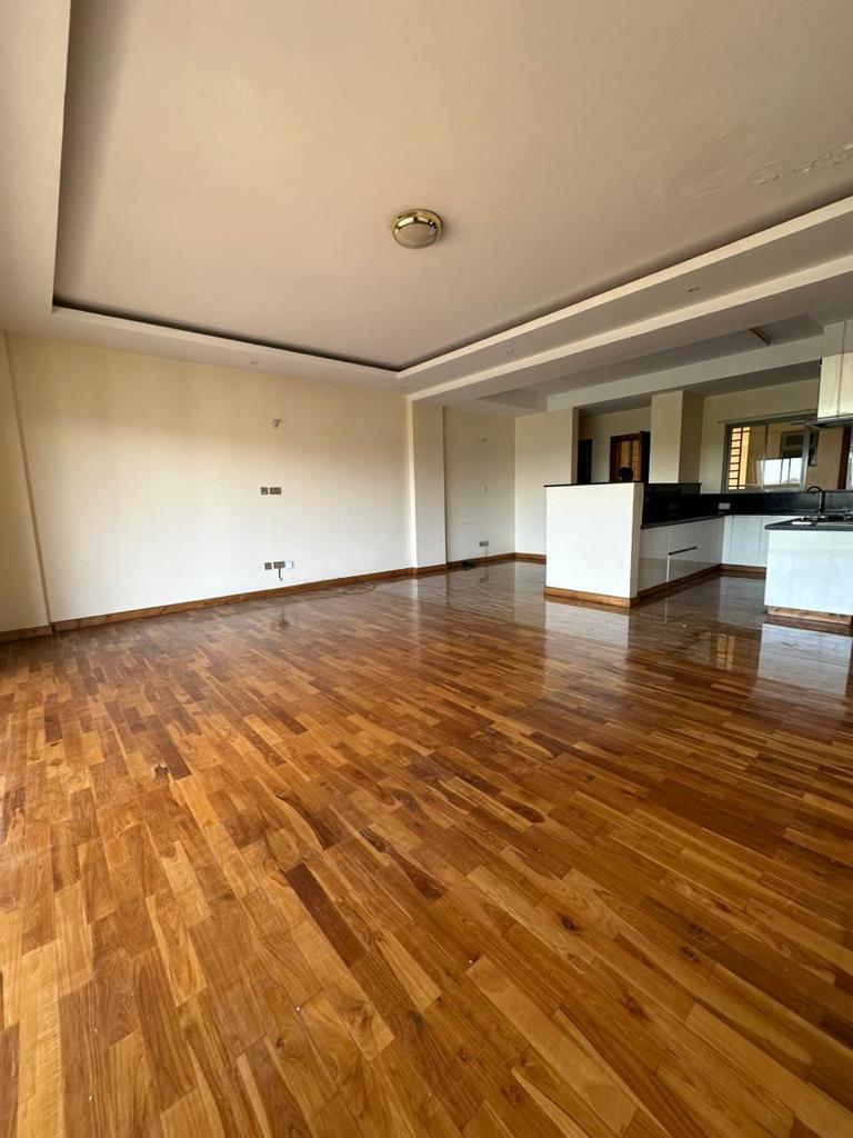 3 bedroom plus a dsq apartment in Kileleshwa. Master bedroom with a jacuzzi. Has club house, back up generator. Rent: 120,000. Musilli Homes