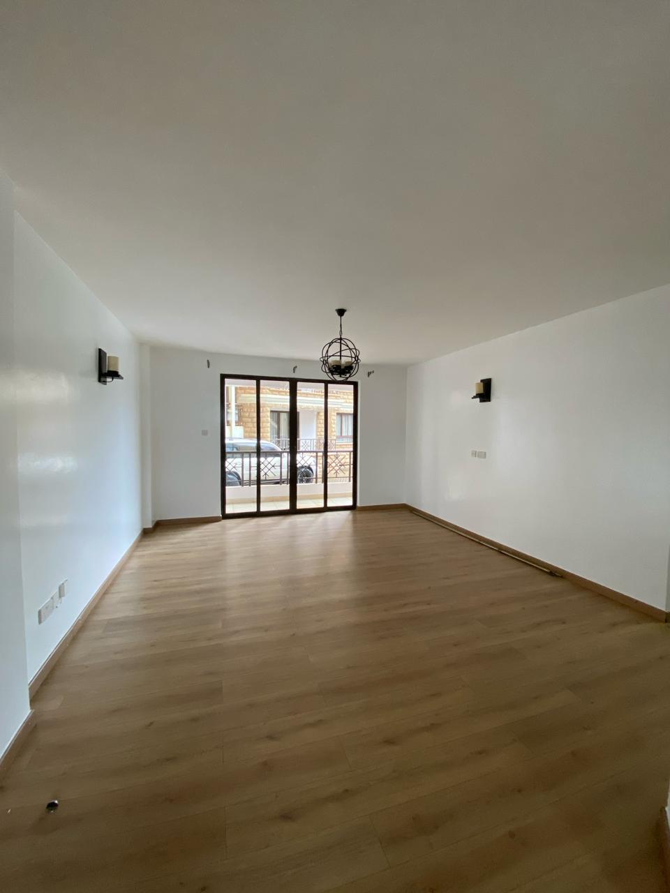 2 Bedroom Apartment For rent in Kilimani with swimming pool, gy, full back up generator and Borehole. Rent per month: 85000