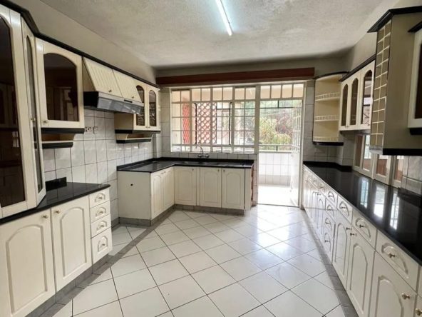 3 Bedroom Apartment to Let in Kileleshwa with few units in the compound for an exclusive feel & Enough water storage. Rent Month: 85k