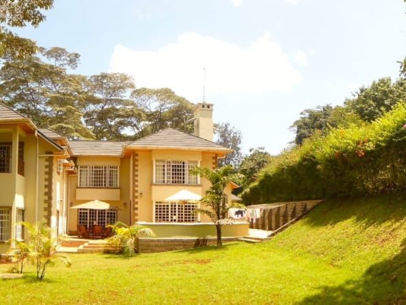 4 Bedroom Mansion For Sale in Kitisuru. Has all the bedroom ensuite, borehole Water Supply, 5KV Inverter with 10 Batteries. Asking: 325M Musilli Homes