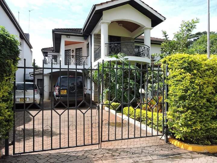 Spacious 4-Bedroom Maisonette for Sale in Spring Valley, All en-suite with Master Bathroom & a Jacuzzi . Asking Price: 75M. Musilli Homes.