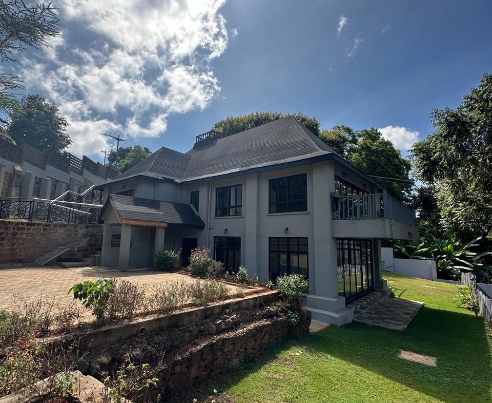 Spacious 4 Bedroom Villa For Sale in Lower kabete. In a gated community, with blend of sophistication and comfort. Asking Price. 130 M. Musilli Homes