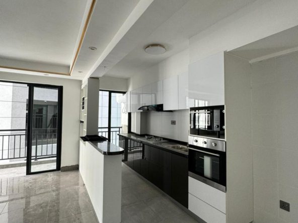 Modern 2 Bedroom Apartment For Sale in Kileleshwa Well-equipped gym, Power backup generator, lift & ample parking area.Asking Price: 9.5 M. Musilli Homes.