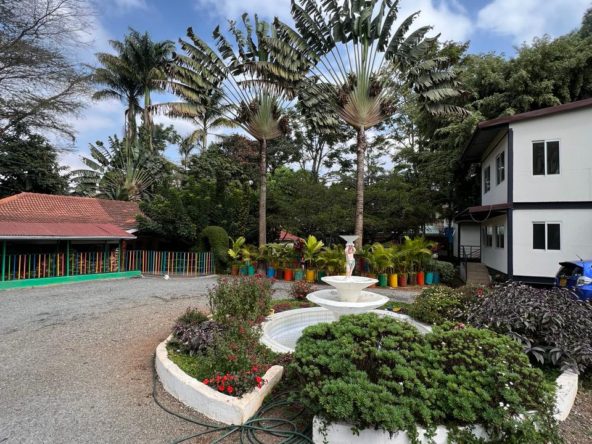 Commercial Property For Sale in Gigiri. Sitting in 0.5 Acres land, Area Size: 610 Sq M. Ideal commercial or residential hotel Asking Price. 150 M. Musilli Homes.