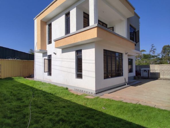 Spacious 3 Bedroom Townhouse For Sale Conveniently located with easy access via the New Karen-Gataka-Rongai road. Asking Price: 13 M. Musilli Homes.