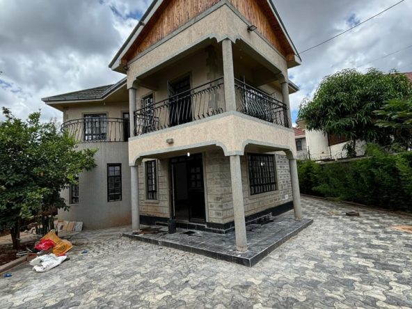 Spacious 4 Bedroom Townhouse For Sale with 4 parking spaces, 2 Bedroom en suite, and a garden. Asking Price: 16M. Rent: 75K. Musilli Homes.