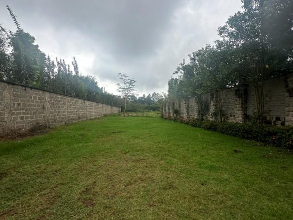 Rich 1.4 Acre Land For Sale in Karen. Size: 1.4 acres, Located off Masai Road, Ready Title Deed, and With a drive. Asking Price: 90 M. Musilli Homes.