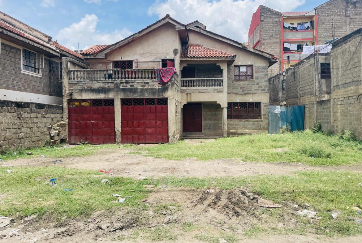 Rich 1/8th Land For Sale in Fedha. Fertile soil, ample space for agriculture or development, and a mansion in the compound. Asking Price. 45M. Musilli Homes.