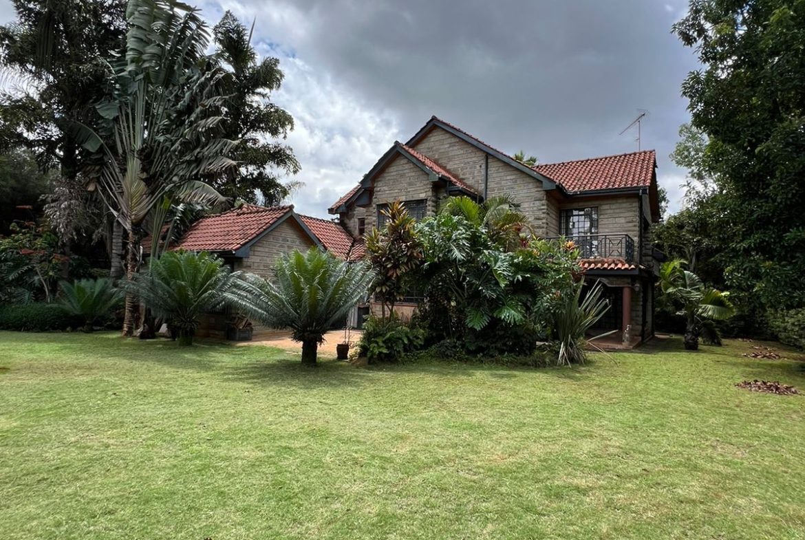 Spacious 4-bedroom villa with 2 SQs for sale in the leafy suburb of Karen, located in a gated community with ample parking. Asking price. 75 M. Musilli Homes.