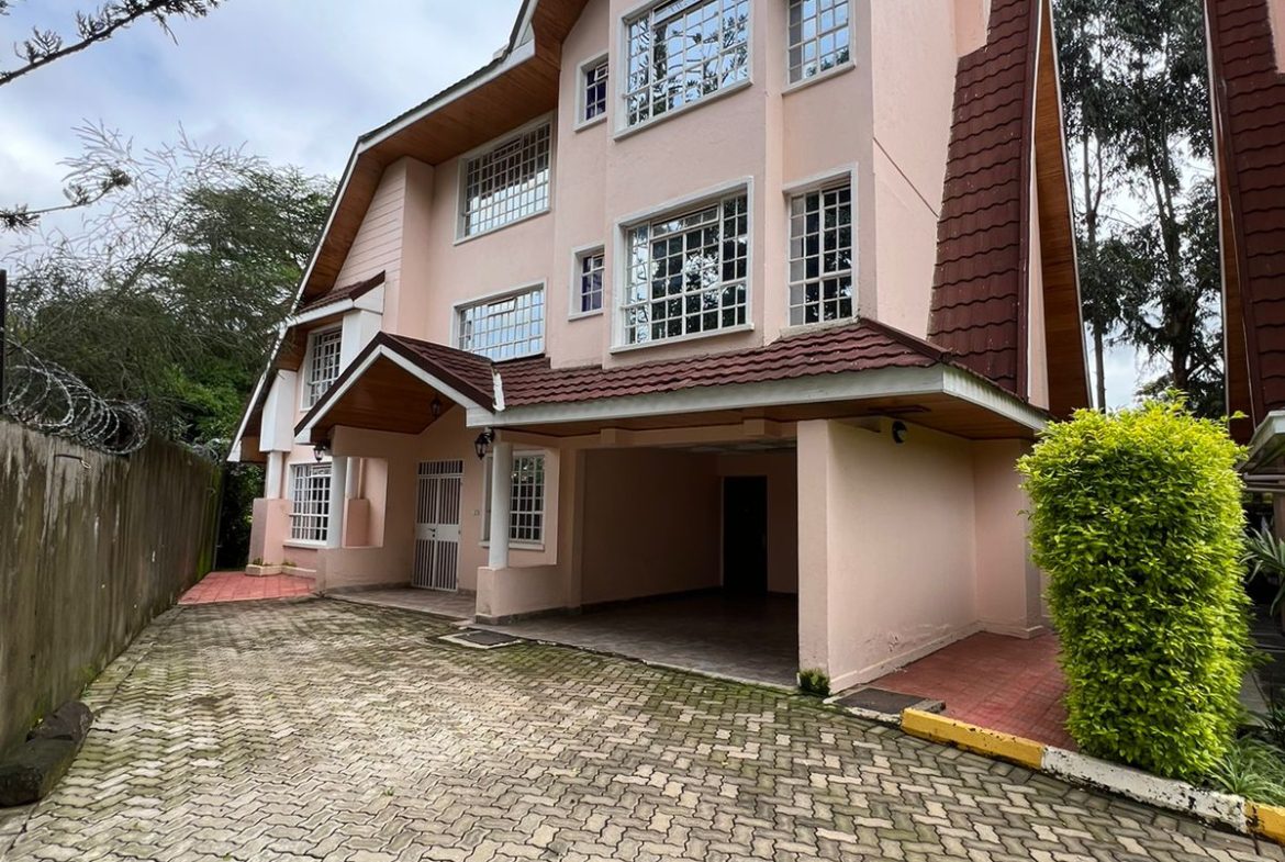 Spacious 5 Bedroom Townhouse Plus DSQ with all Bedroom en-suite, ample parking, and two TV rooms. Asking price. 60M. Musilli Homes