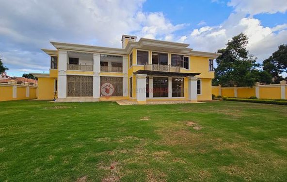 Spacious 7 Bedroom House For Sale in Runda. With ample parking, a master ensuite, and a spacious living area. Asking Price: 250M. Musilli Homes