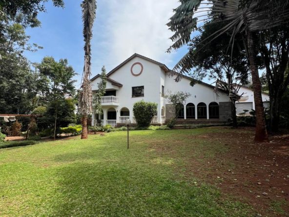 Spacious 5 Bedroom Villa For Sale in Runda, Situated on a generous 1/2 acre plot, has a garden and modern finishing: Asking price: 85M. Musilli Homes.