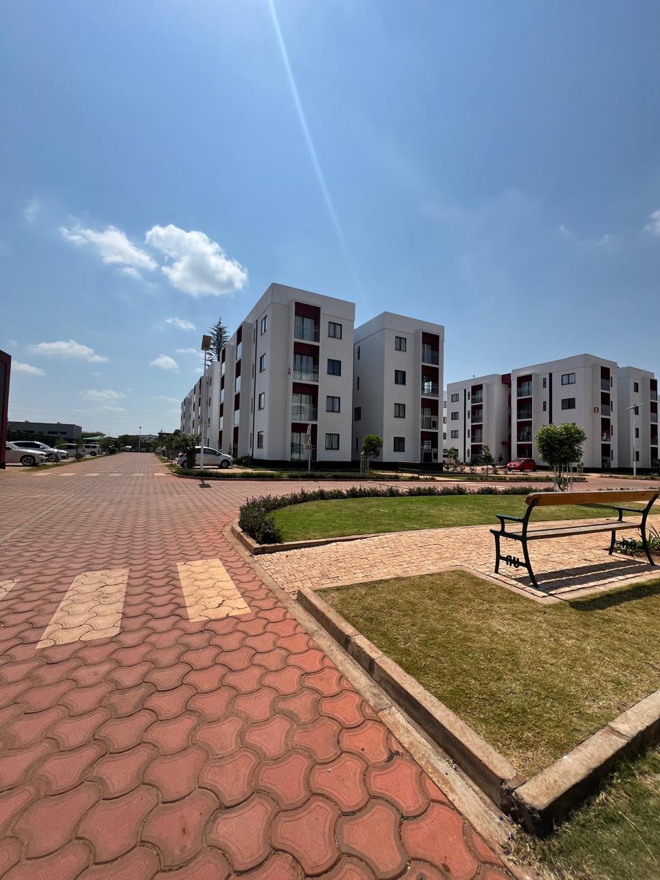 Modern 2 Bedroom Apartment For Sale in Tatu City. Has swimming pool, gym, kids playing areas and a garden. Asking price: USD 77750. Musilli Homes